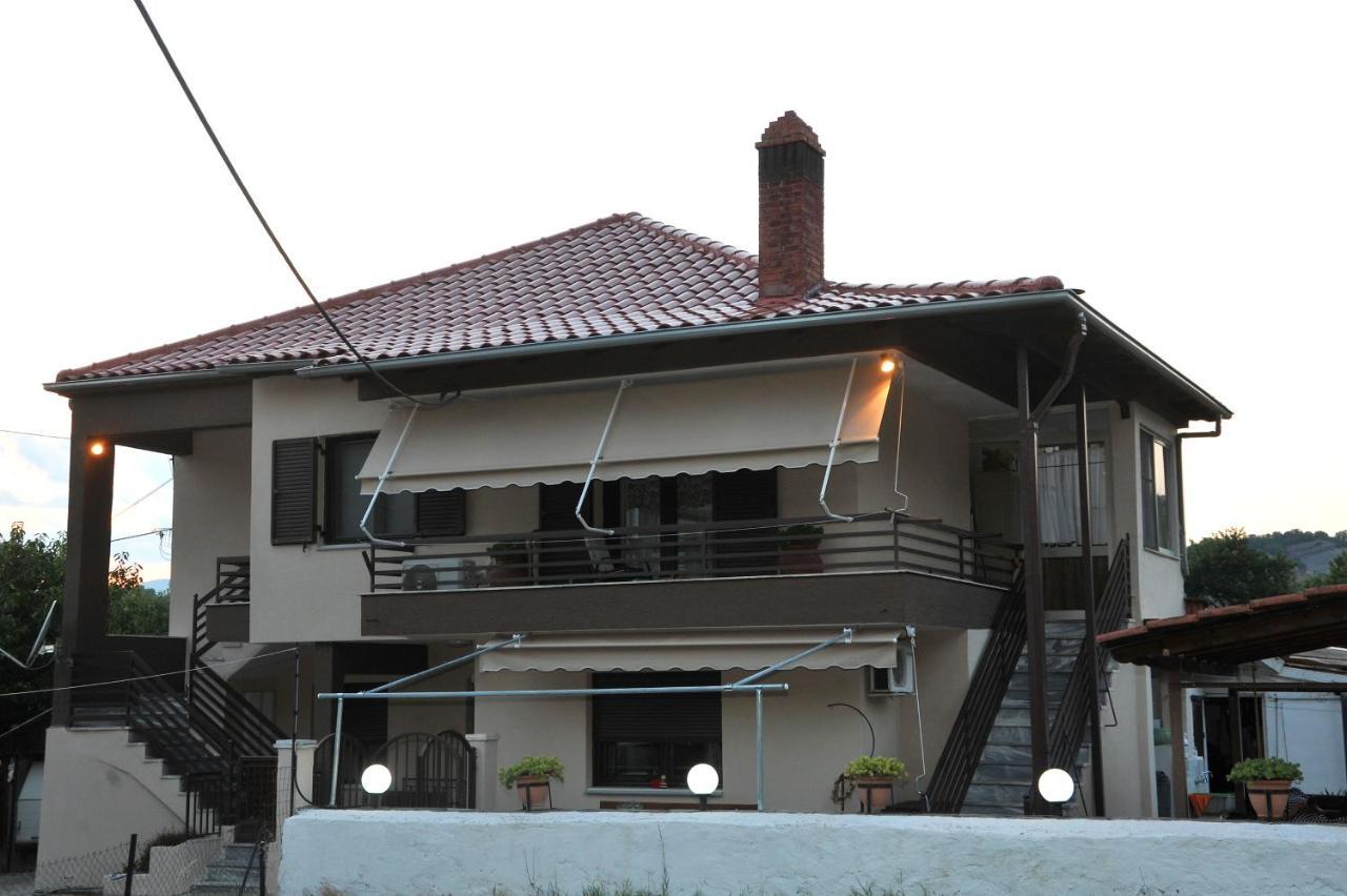 Guesthouse Bloutsos Rooms Kastraki  Exterior photo